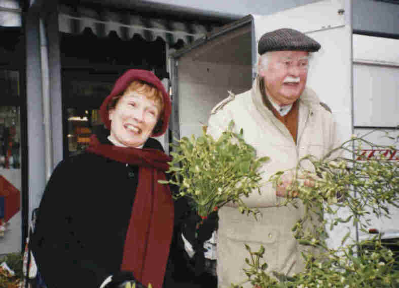 Mistelverkauf für Poundou im Dezember 2001